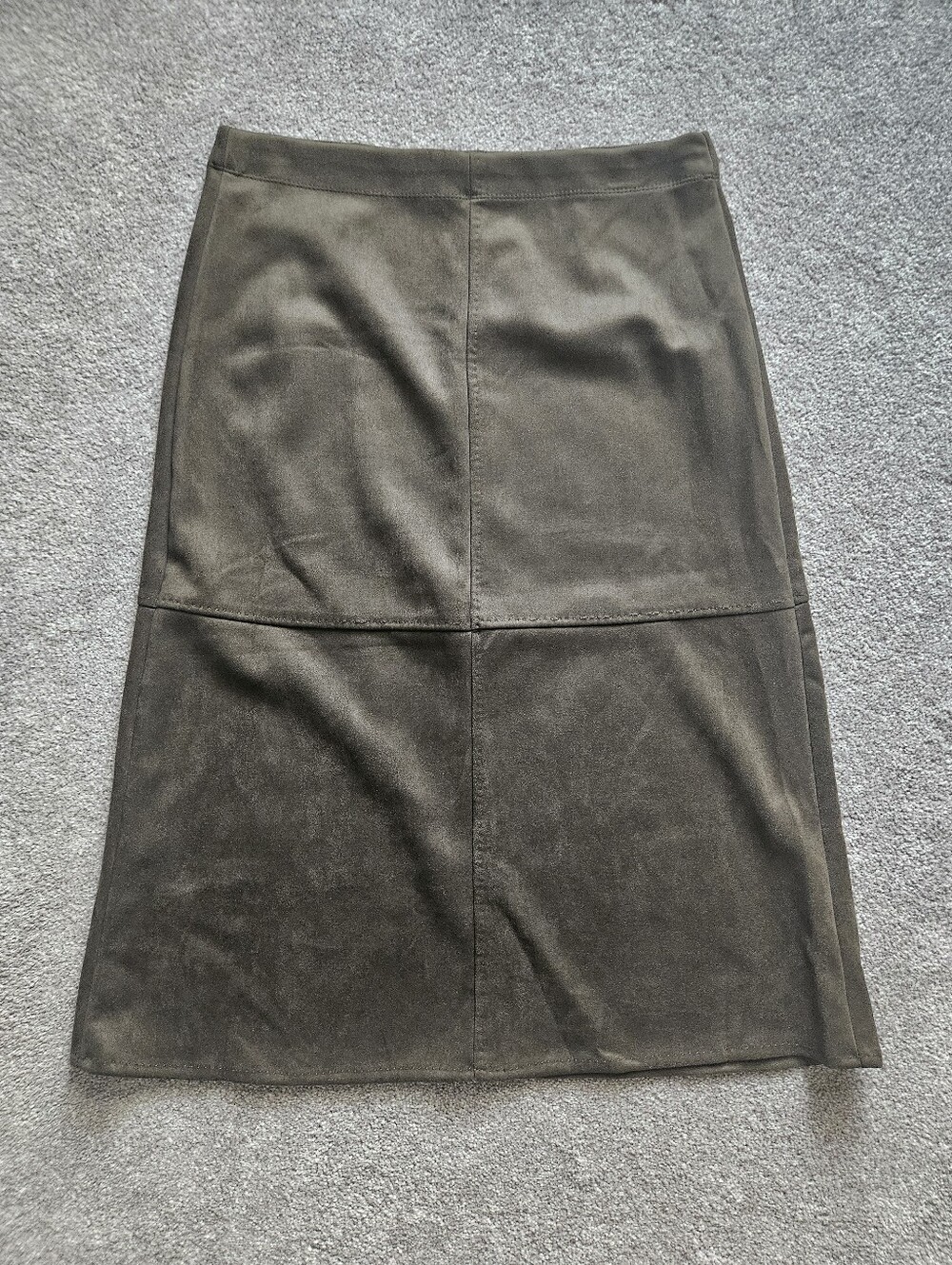 Max Studio Faux Olive Suede Skirt